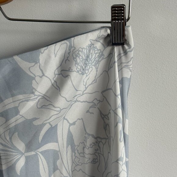 Aritiza Babaton satin slip midi skirt in colour cement bl/summer snow size 12 - Picture 6 of 9